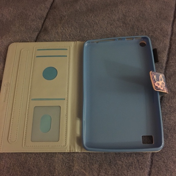 I-PAD FLOWERED CASE - Picture 3 of 3
